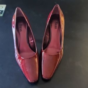 Women's size 6 shoe